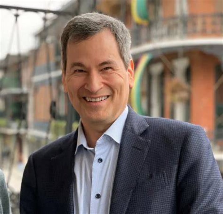 David Pogue Net Worth | How Rich Is He | Career Earnings