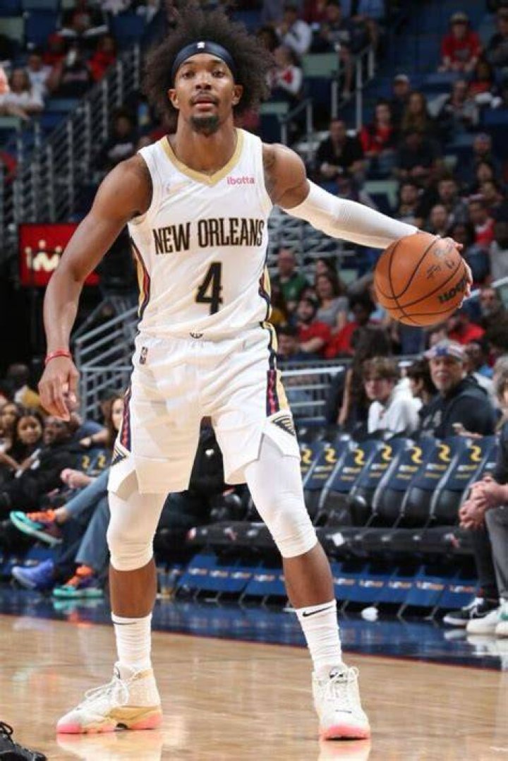 Devonte Graham Net Worth – How Much is Graham Worth?