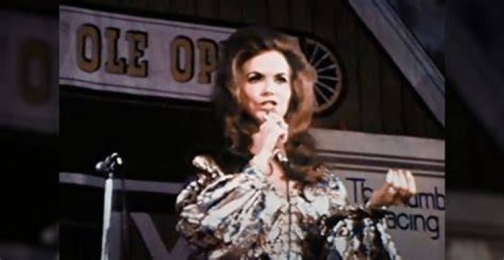 Jeannie C. Riley