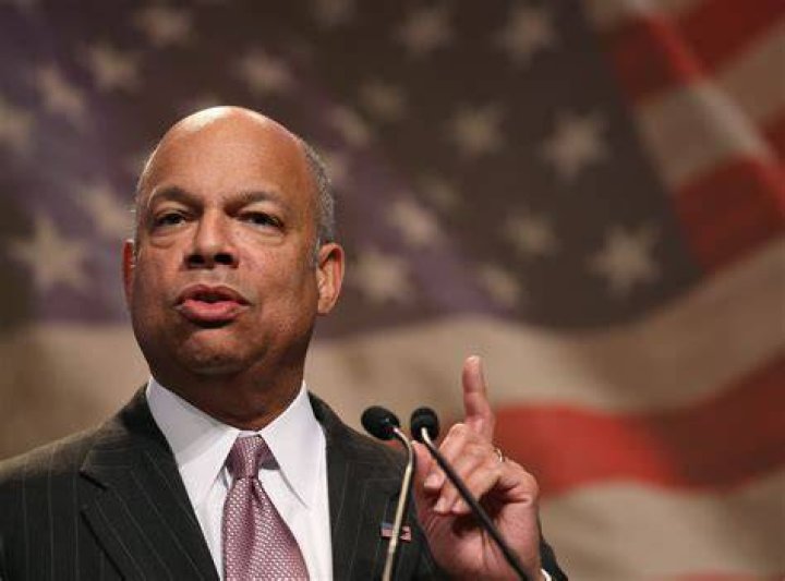 Jeh Johnson Bio, Wiki, Age, Parents, Wife, Education, DHS, MSNBC, Biden, and Net Worth