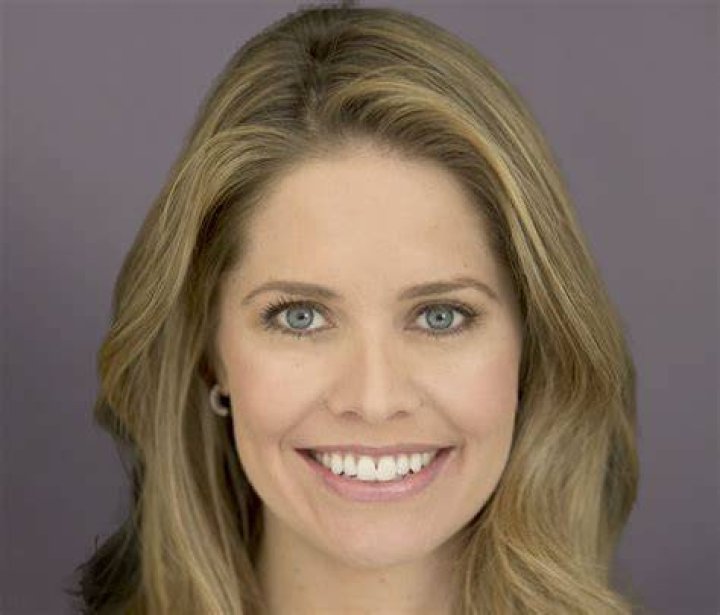 Kelli Stavast