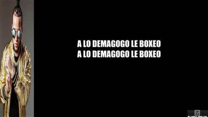 Lyrics & Translations of Sientate En Ese Deo by El Alfa El Jefe