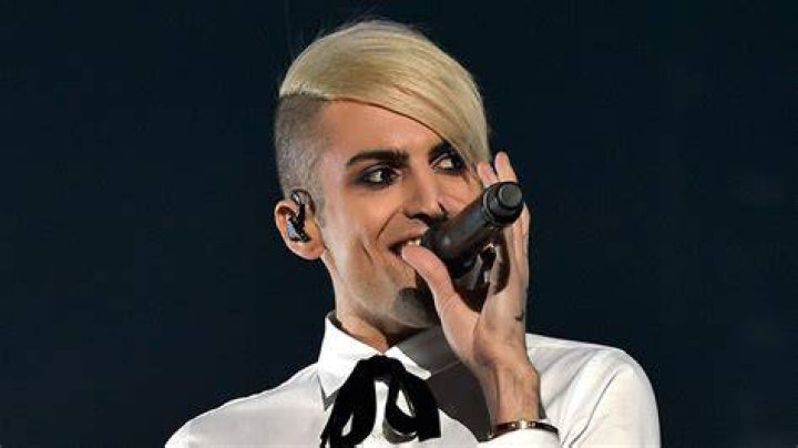 Mitch Grassi gay Mitch Grassi gay