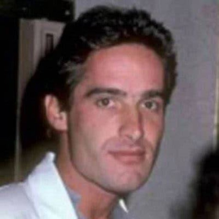Simon Macauley- Biography, Wife, Height, Net Worth, Career