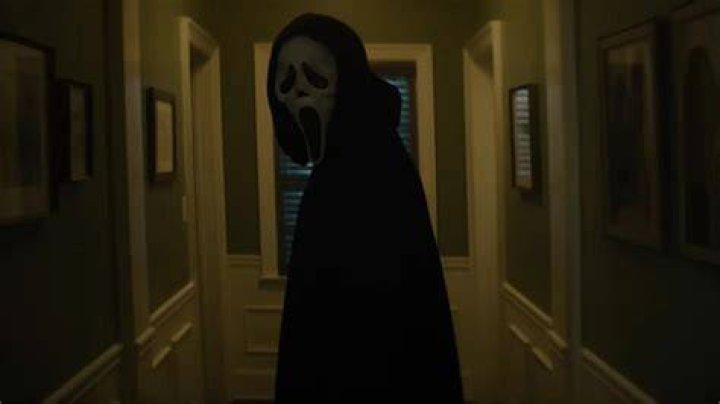 You Can Sleep in the 'Scream' House Now If You Dare